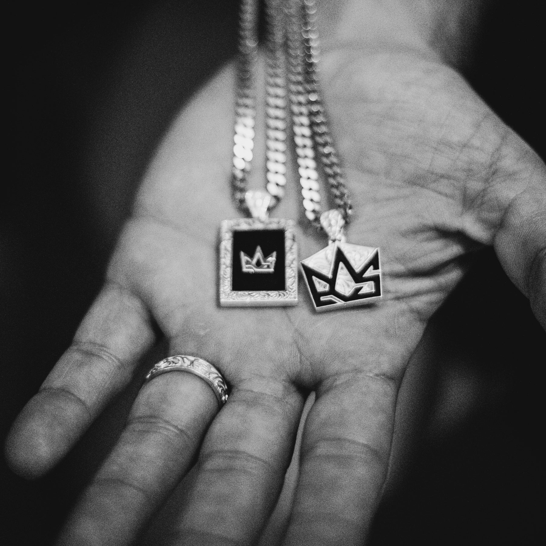 TIMELESS ROS CHAIN