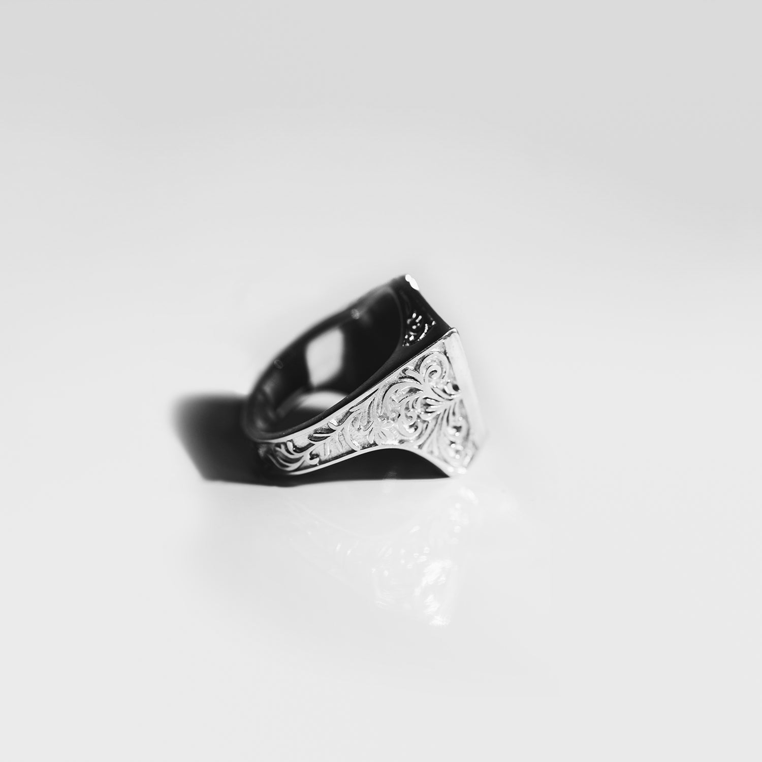 TIMELESS ROS SIGNET