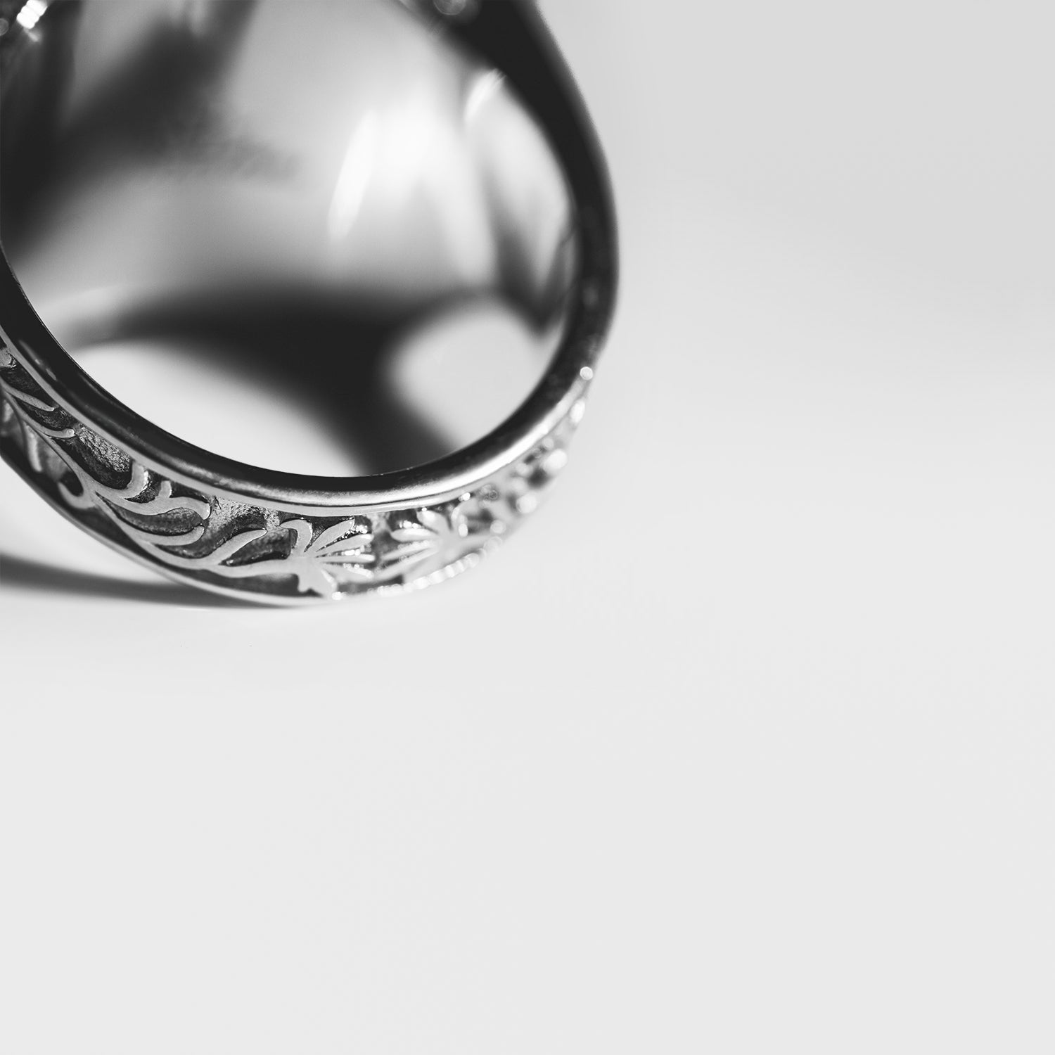 TIMELESS ROS SIGNET